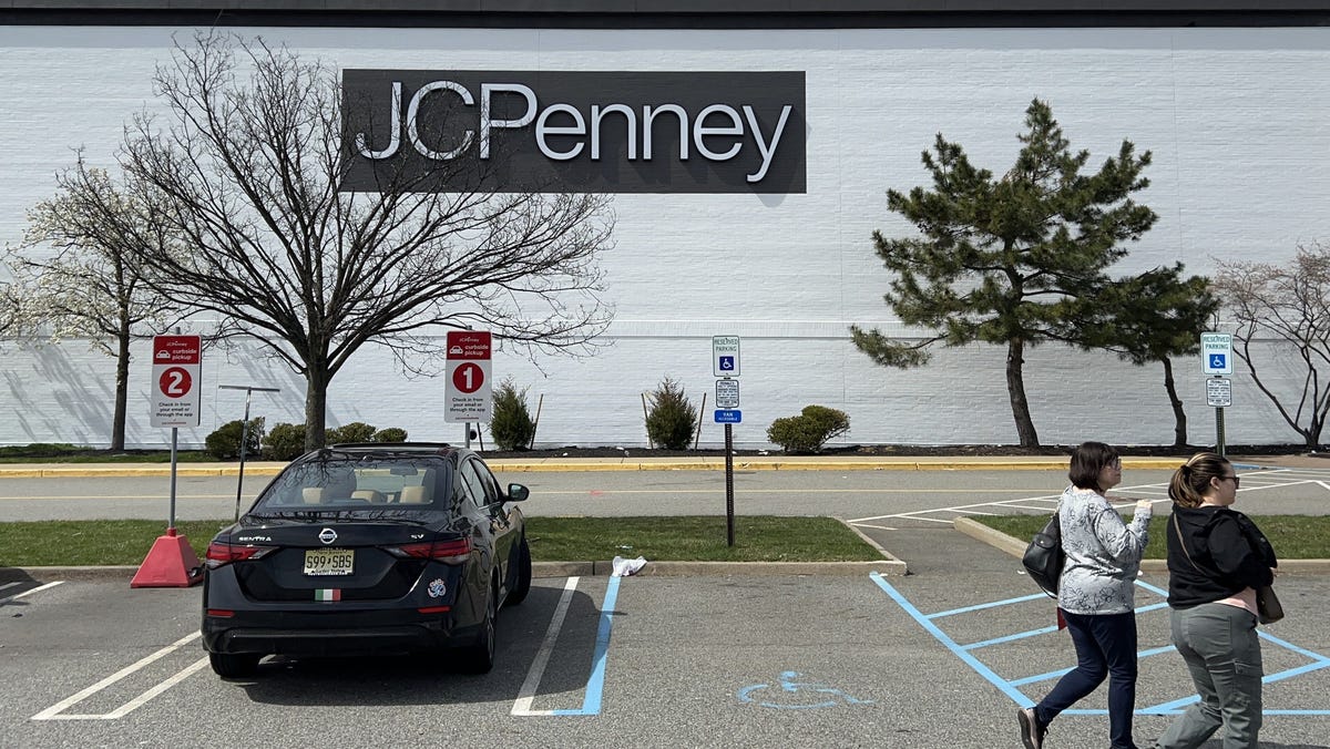 7 locations shuttering on May 25 7 locations shuttering on May 25