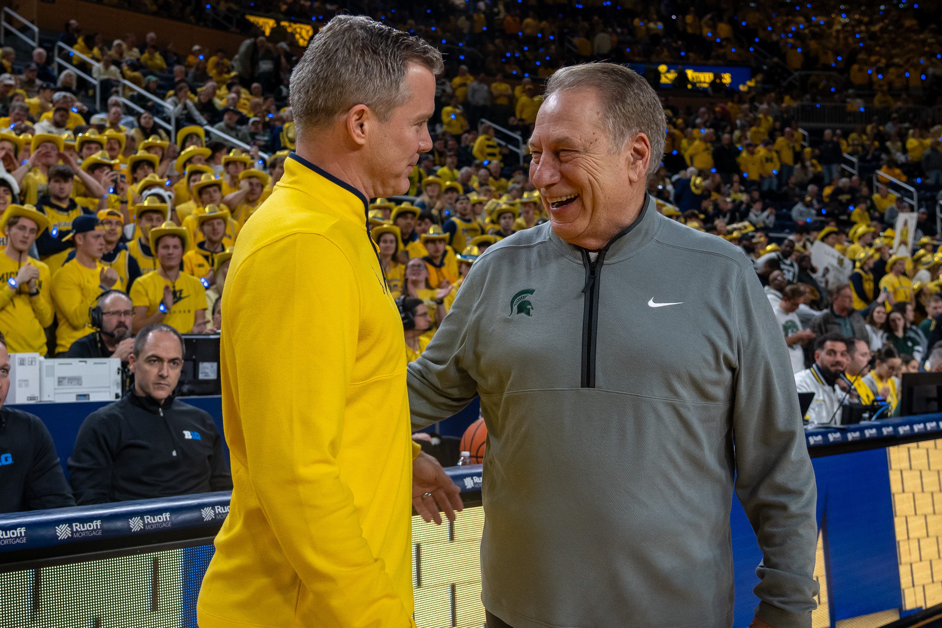 Free Press reporters Tony Garcia and Chris Solari break down No. 2 Michigan basketball vs No. 7 Michigan State at Breslin Center in East Lansing.