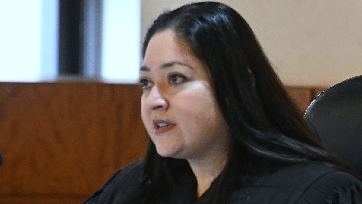 Judge overturns Michigan's 24-hour waiting period, informed consent ...