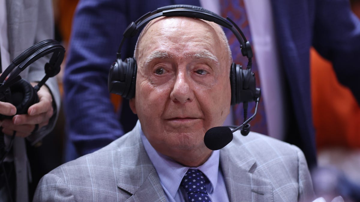 Dick Vitale announces he's cancer-free: 'I feel like I won the national championship' Dick Vitale announces he's cancer-free: 'I feel like I won the national championship'