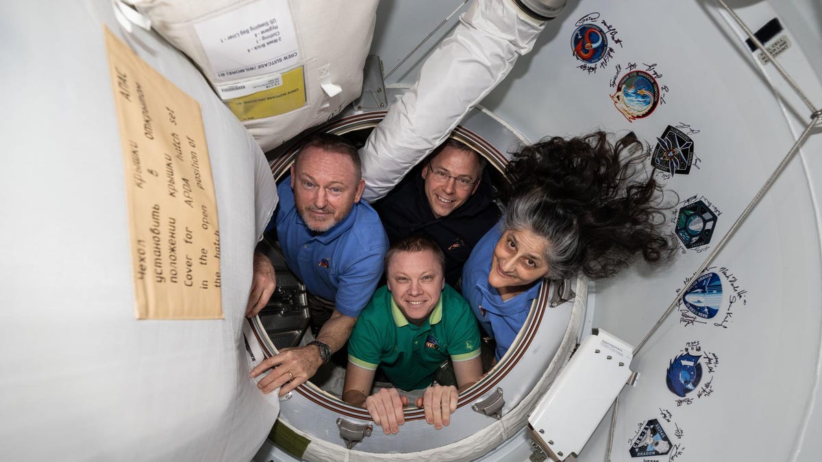Starliner-Astronauten kehren früher als erwartet mit Crew-9 zurück: ...