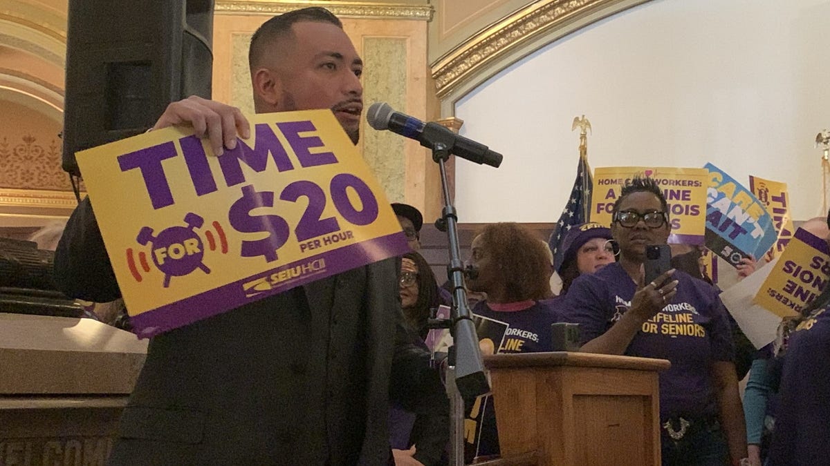 People rally at Illinois capitol to end subminimum wages for tipped workers People rally at Illinois capitol to end subminimum wages for tipped workers