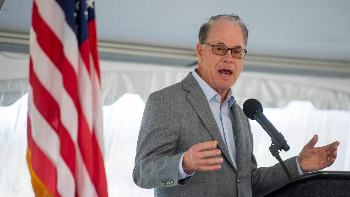 Braun collects environmental deregulation report from IDEM Braun collects environmental deregulation report from IDEM