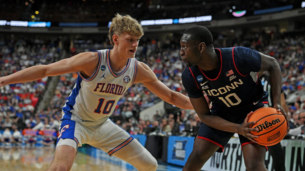 佛罗里达篮球与UCONN HUSKIES设置为2025 Jimmy v Classic 佛罗里达篮球与UCONN HUSKIES设置为2025 Jimmy v Classic