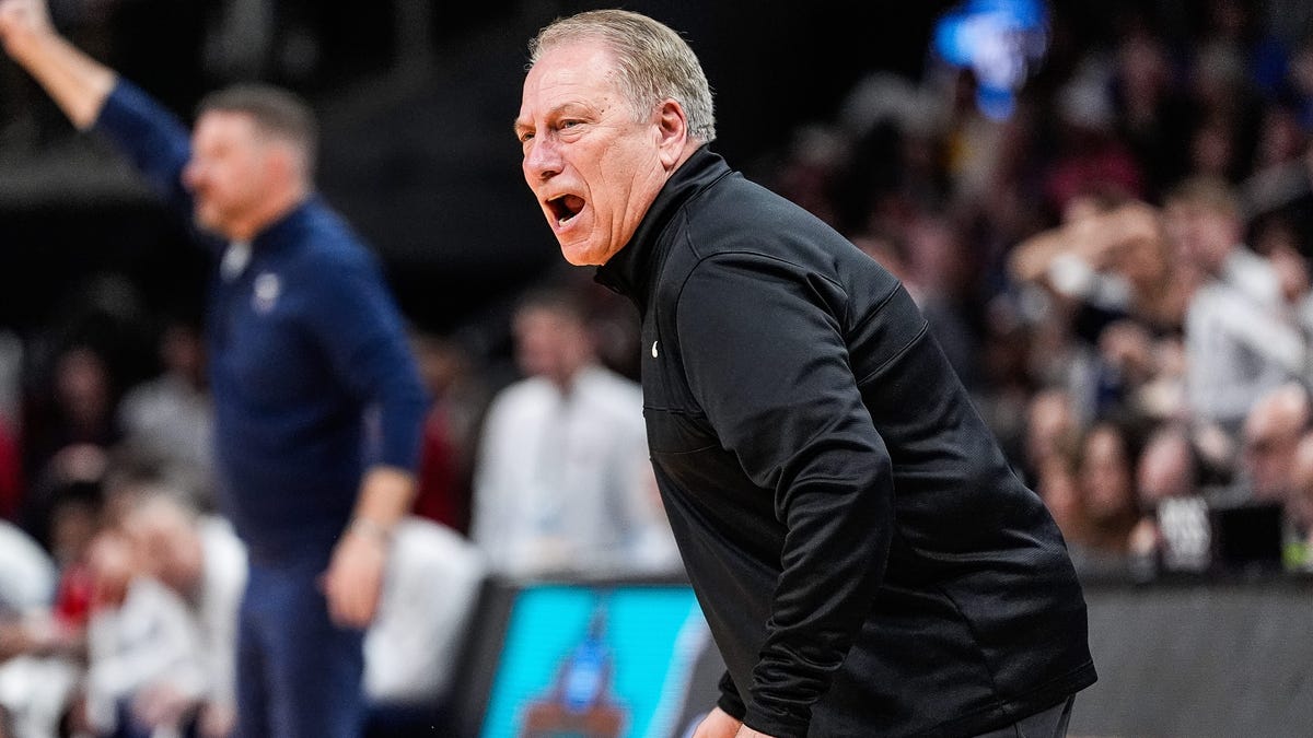 Tom Izzo's throwback Michigan State brings its Sparty fight, just the way he likes it