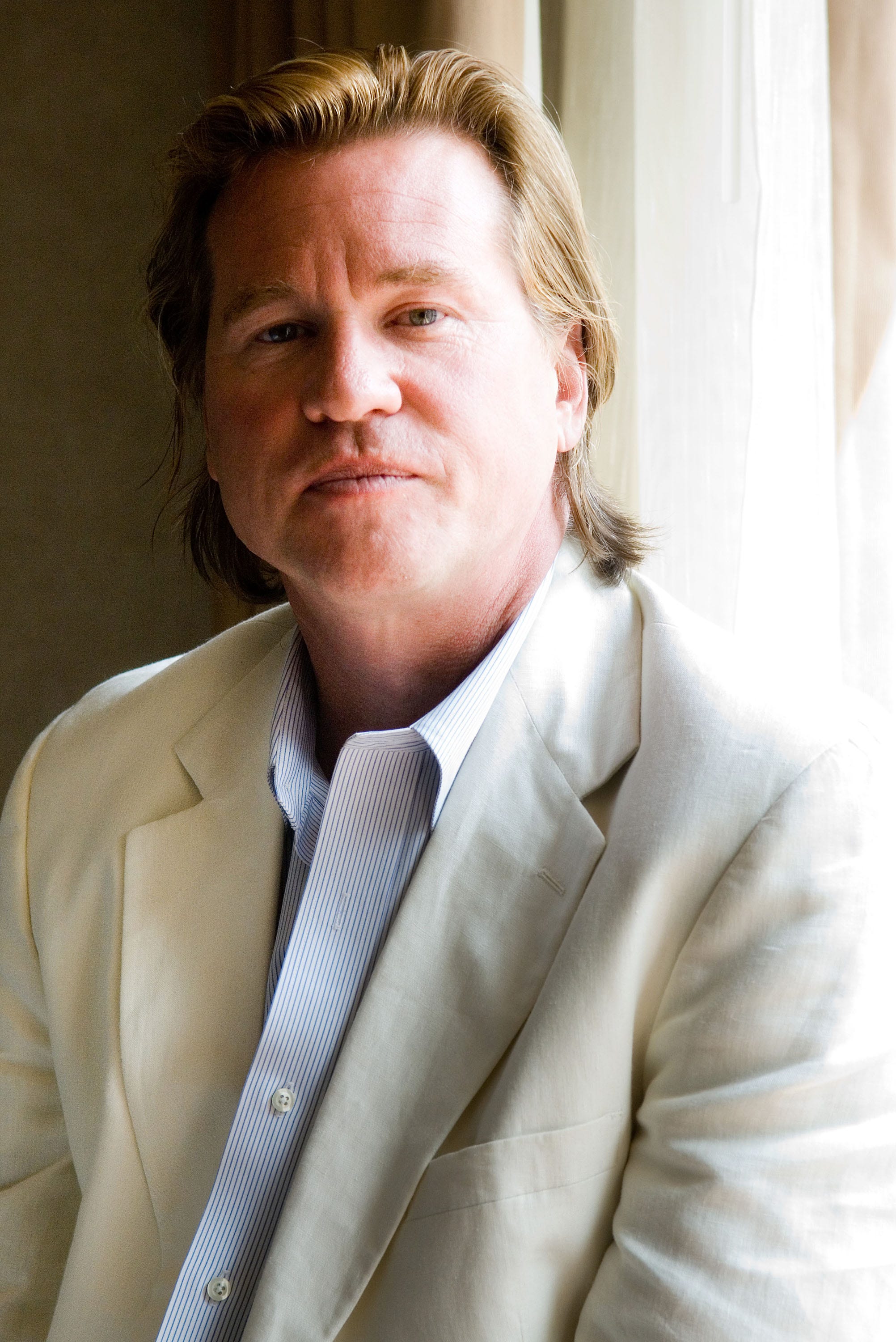 Val Kilmer poses at the "Felon" photo call at the Regency Hotel on July 8, 2008, in New York City.