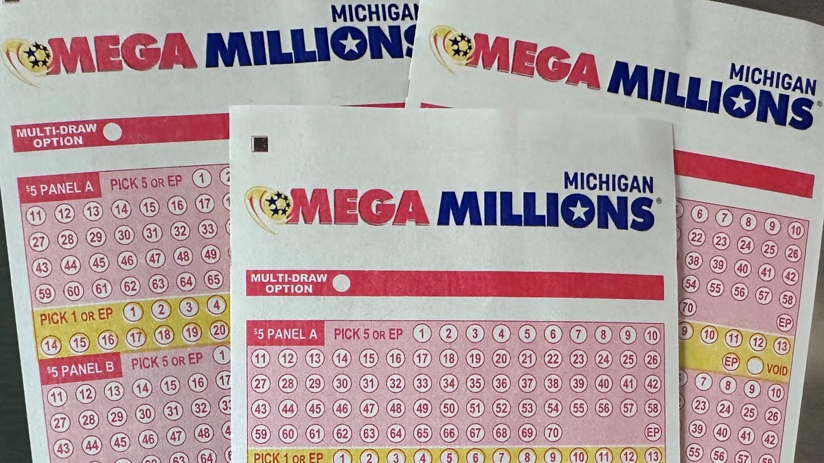 Mega Millions ticket sold in Michigan wins $3 million