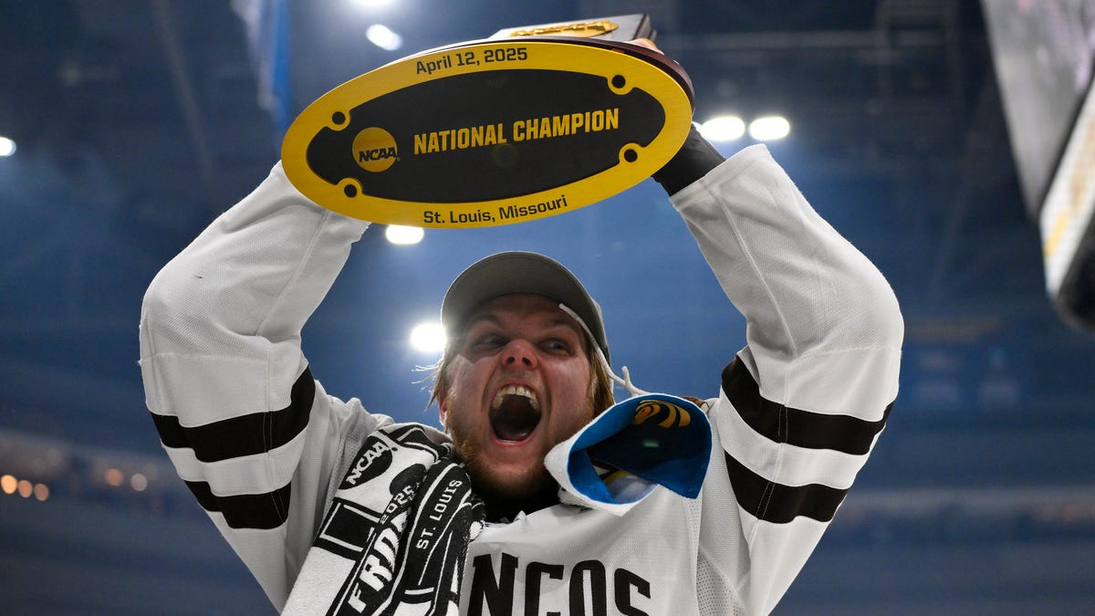 Western Michigan dominiert Boston U und holt den NCAA-Titel im ...