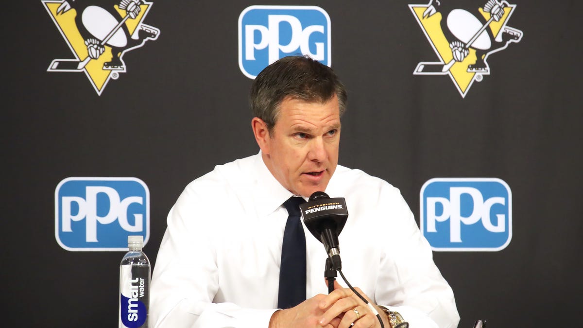 Feb 23, 2025; Pittsburgh, Pennsylvania, USA; Pittsburgh Penguins head coach Mike Sullivan address the media after the game against the New York Rangers at PPG Paints Arena.