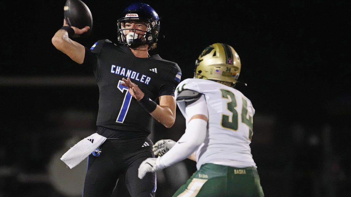 Los 10 mejores reclutas de fútbol americano de secundaria de Arizona en la clase de 2027