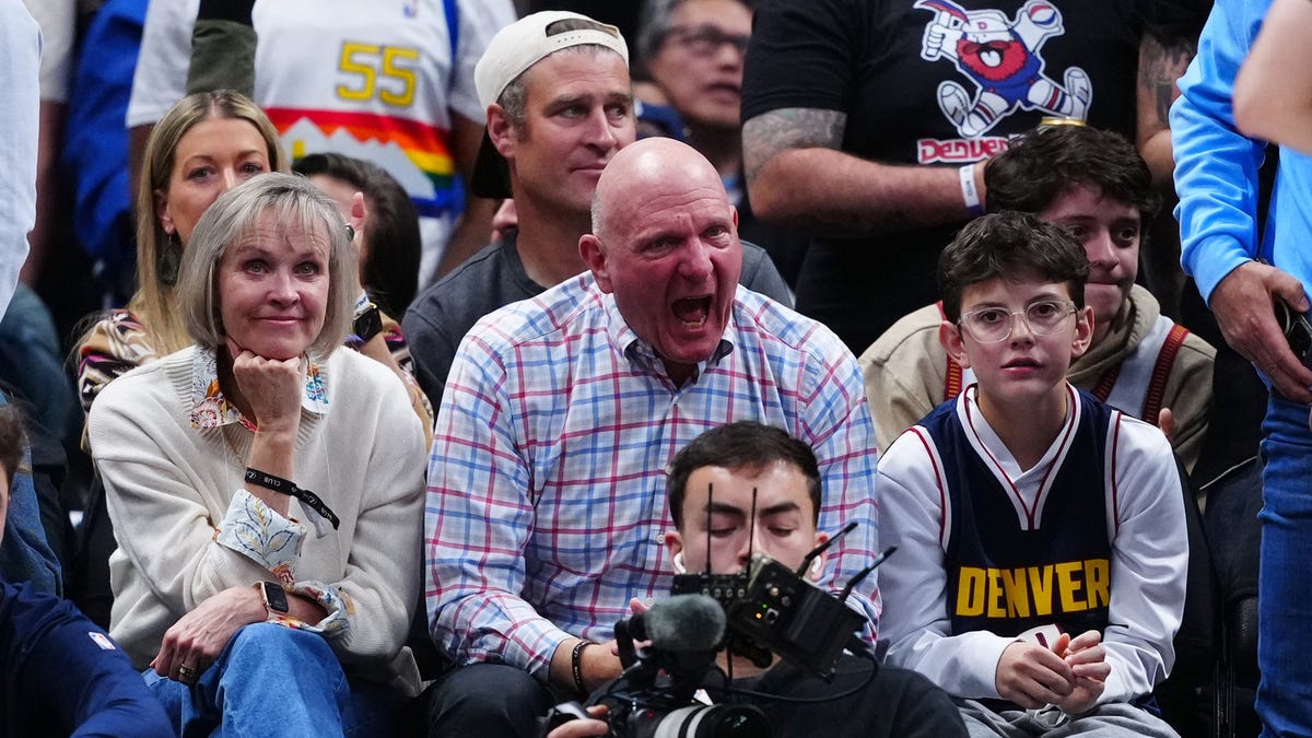 Clippers owner Steve Ballmer brings 'The Wall' fan section to Denver for ...