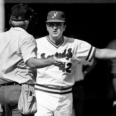 Jim Marshall managing the Nashville Sounds in 1984