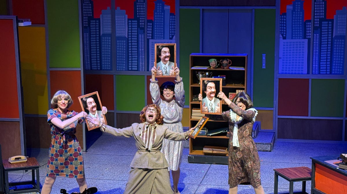 ‘Sunset Boulevard’ and ‘Young Frankenstein’ on Actors Theatre of Indiana’s new season ‘Sunset Boulevard’ and ‘Young Frankenstein’ on Actors Theatre of Indiana’s new season