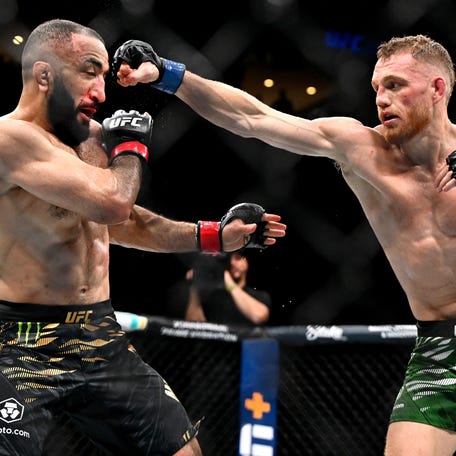 Jack Della Maddalena fights Belal Muhammad during UFC 315.