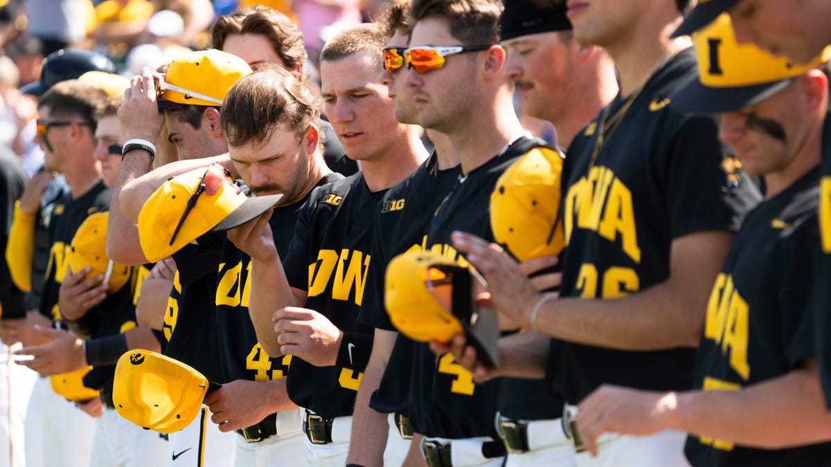 Iowa baseball ends Game 3 vs. No. 11-ranked Oregon State with rare tie Iowa baseball ends Game 3 vs. No. 11-ranked Oregon State with rare tie