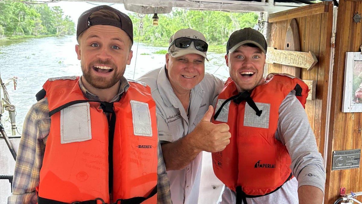 British Tiktokers sample south Louisiana cuisine, swamp tour on visit to Houma British Tiktokers sample south Louisiana cuisine, swamp tour on visit to Houma