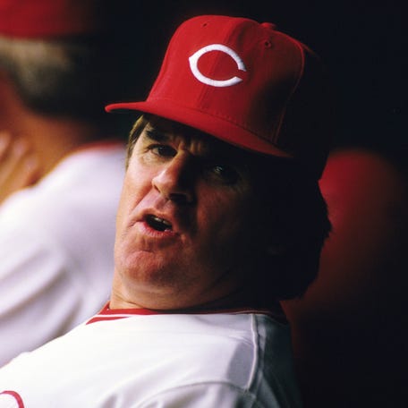 Pete Rose as the Reds' manager in 1987.