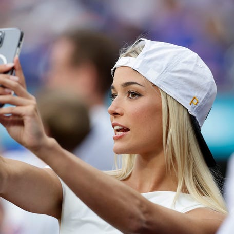 Livvy Dunne at a Pirates-Mets game in New York on May 12, 2025.