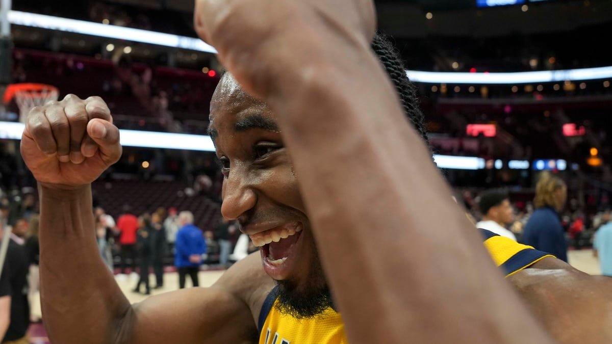 See photos from the Pacers game against the Cavaliers Game 5 of NBA ...
