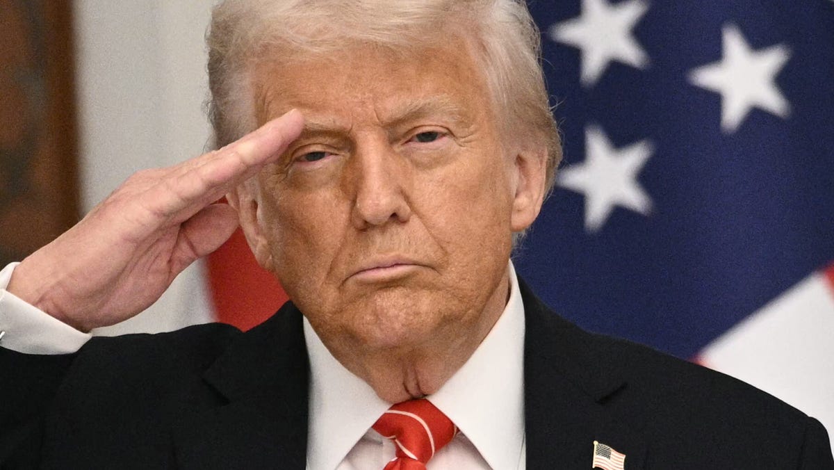 Trump's military show of force in LA and DC camouflage his failing ...