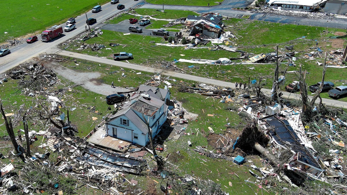 'Trail of destruction' as tornadoes, storms in 3 states kill at least 32: ...