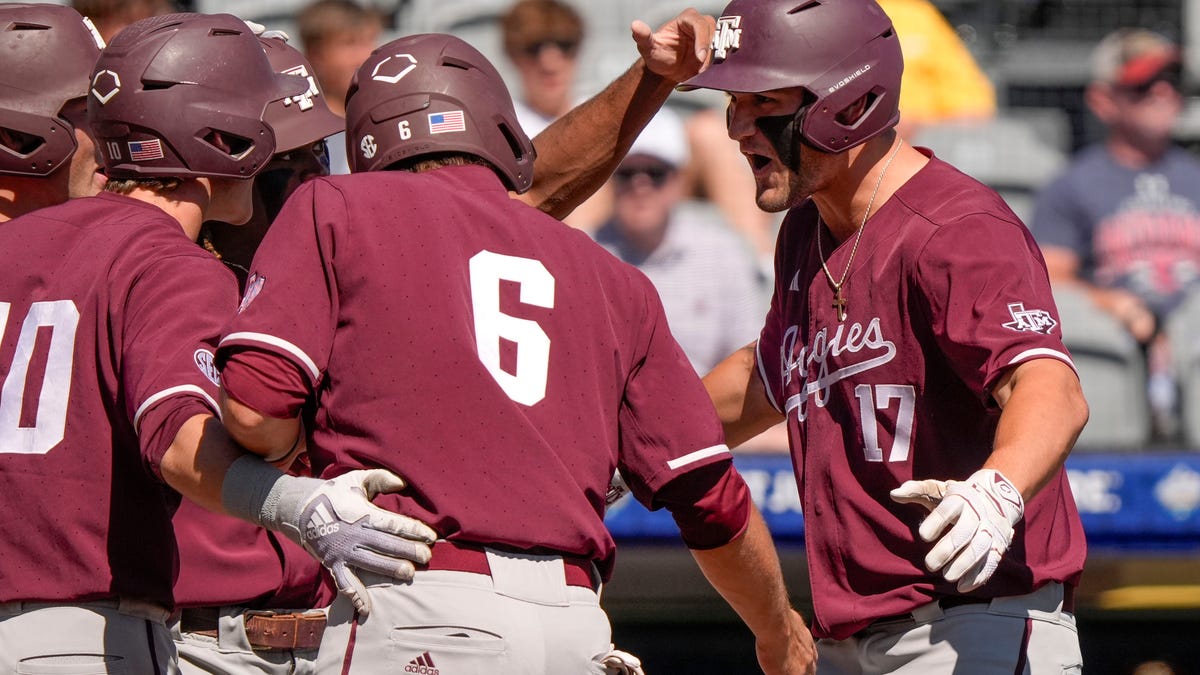 Jace LaViolette injury update: Texas A&M baseball star leaves SEC tournament with hand injury Jace LaViolette injury update: Texas A&M baseball star leaves SEC tournament with hand injury