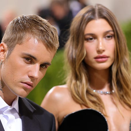 Justin Bieber and Hailey Bieber attend the Met Gala on Sept. 13, 2021.