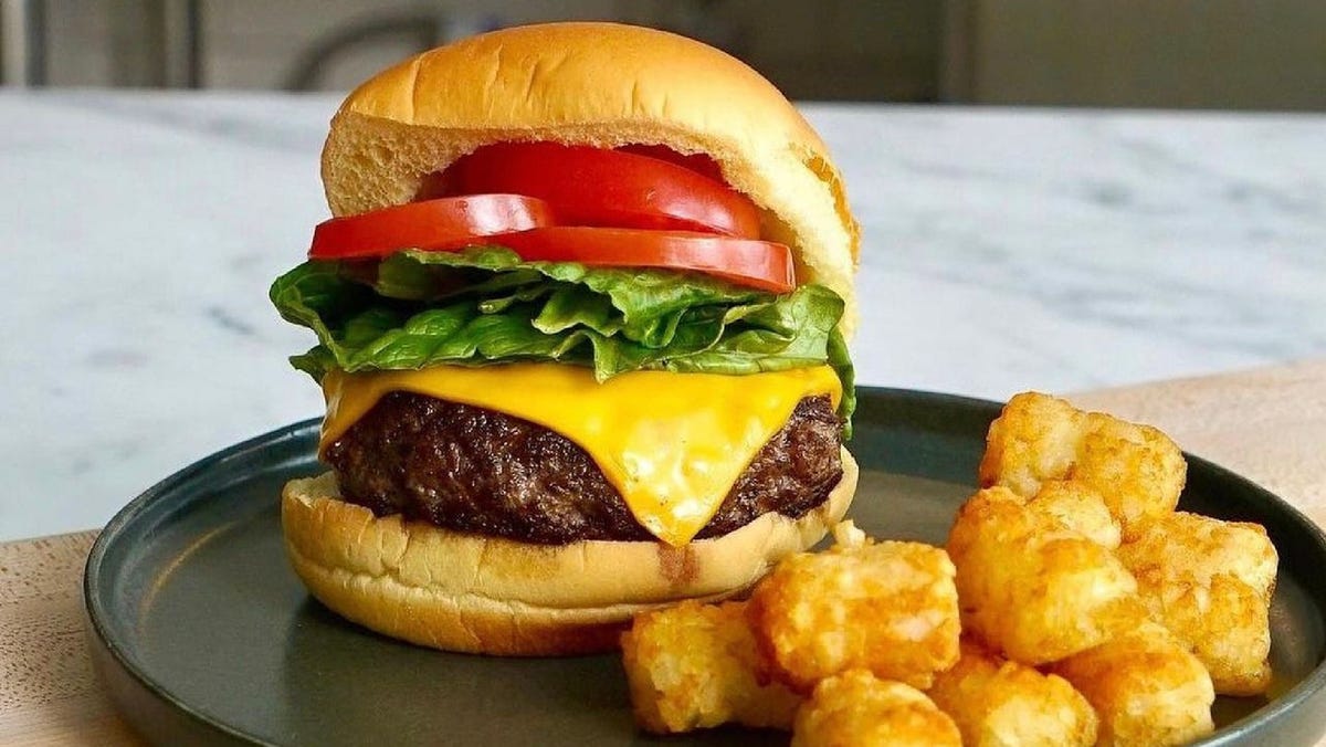 Get 30% off dry-aged blend burger patties from Pat LaFrieda Meat Purveyors.