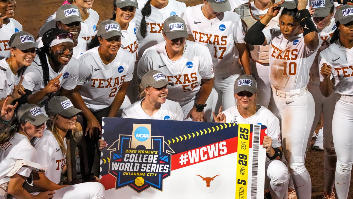 Texas softball: Longhorns beat Clemson in Game 3 of NCAA Tournament super regionals