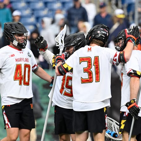 Maryland players celebrate the win against Syracuse
