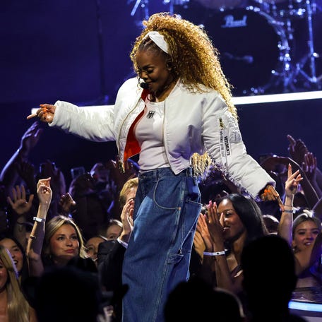 LAS VEGAS, NEVADA - MAY 26: (EDITORIAL USE ONLY) Janet Jackson performs during the 2025 American Music Awards at BleauLive Theater at Fontainebleau Las Vegas on May 26, 2025 in Las Vegas, Nevada. (Photo by Ethan Miller/Getty Images)