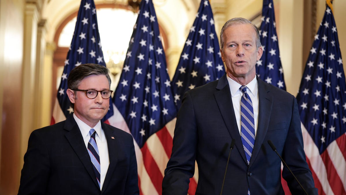 Nearly 11 million Americans would lose insurance under Trump's tax bill ...