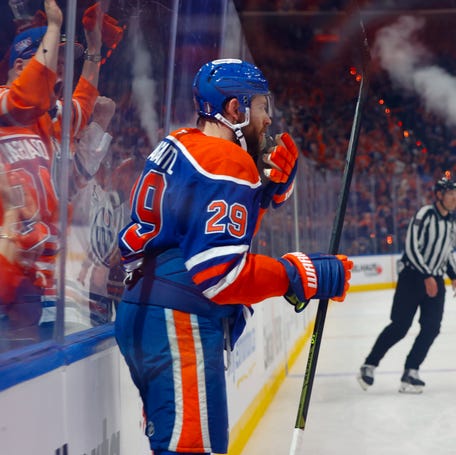Edmonton Oilers center Leon Draisaitl (29) celebrates after scoring a power-play goal during the first period of Game 4.