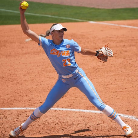 Tennessee pitcher Karlyn Pickens (23) winds up before throwing a pitch against Ohio State during the 2025 NCAA softball tournament at Sherri Parker Lee Stadium in Knoxville, Tenn., on May 18, 2025.