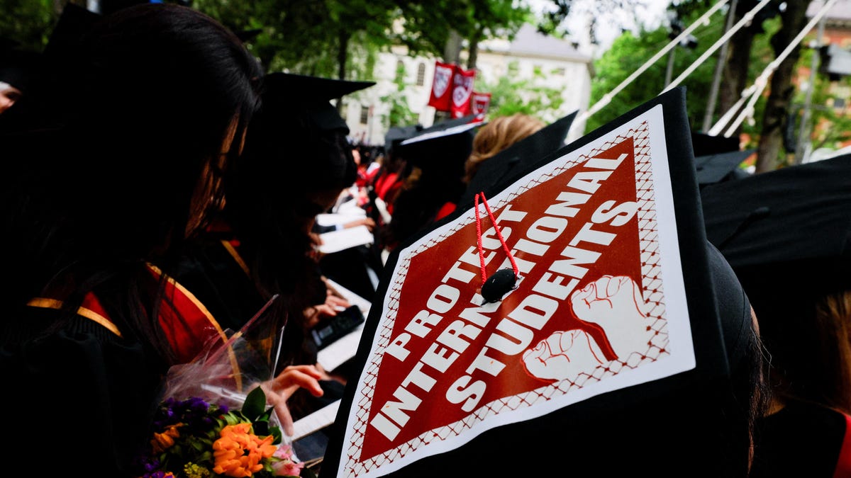 Usa Commencement Harvard