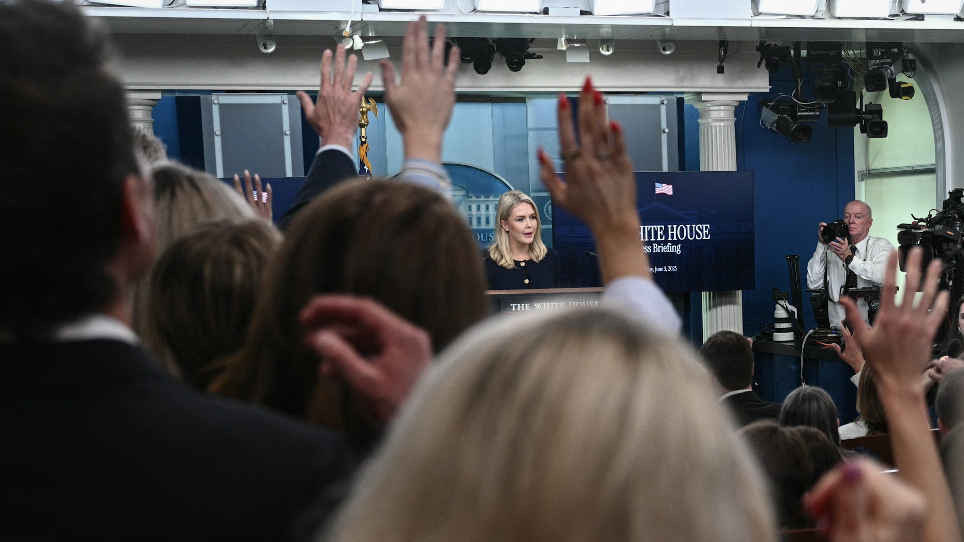 White House confirms it contacted international trade partners about deadline