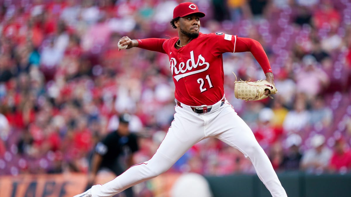 Reds' Hunter Greene will undergo an MRI. Here's what we know
