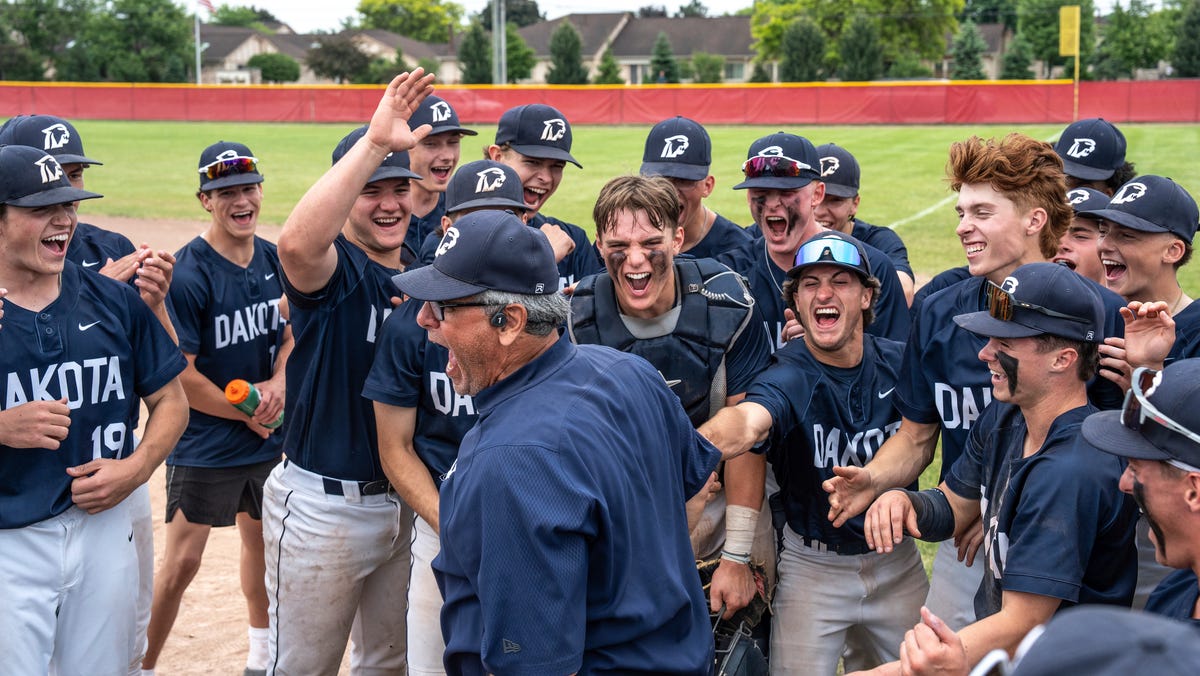 https://www.gannett-cdn.com/authoring/authoring-images/2025/06/05/PDTF/84038724007-060425-dfp-hs-playoff-baseball-rg-03.jpg?auto=webp&crop=2399,1351,x0,y116&format=pjpg&width=1200