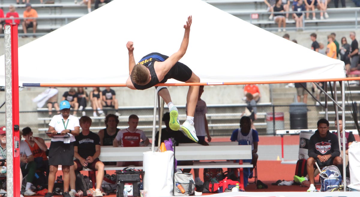 Philo junior claims school’s first state title