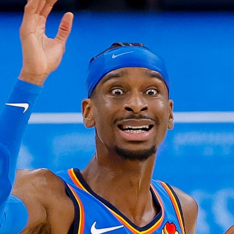 Oklahoma City Thunder guard Shai Gilgeous-Alexander sets the play against the Indiana Pacers during Game 2 of the 2025 NBA Finals at Paycom Center.