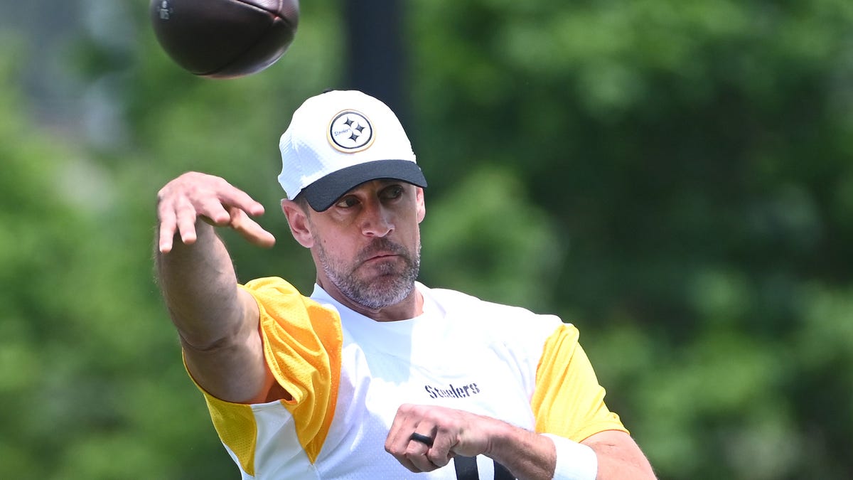 Who did Aaron Rodgers marry? What we know about Steelers quarterback's ...