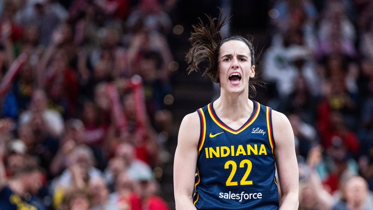 Caitlin Clark kehrt nach Verletzung in maßgeschneiderten Nike-Schuhen ...