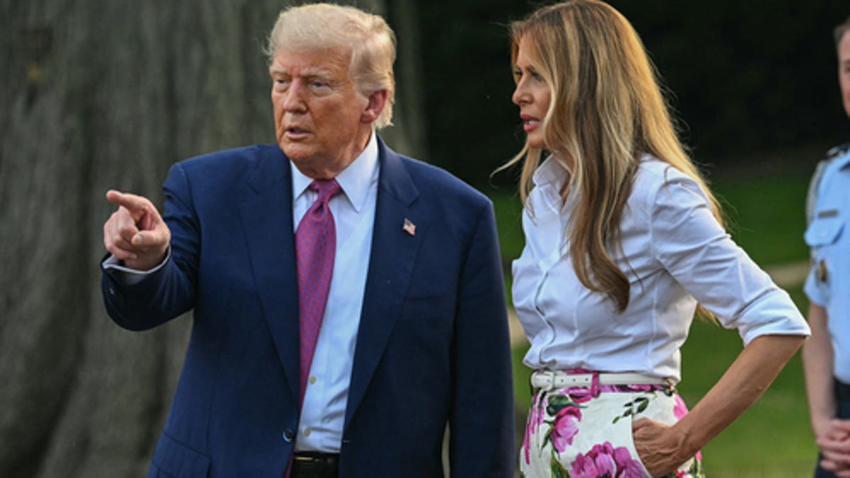 President Trump condemns 'horrific' shootings of two Minnesota lawmakers