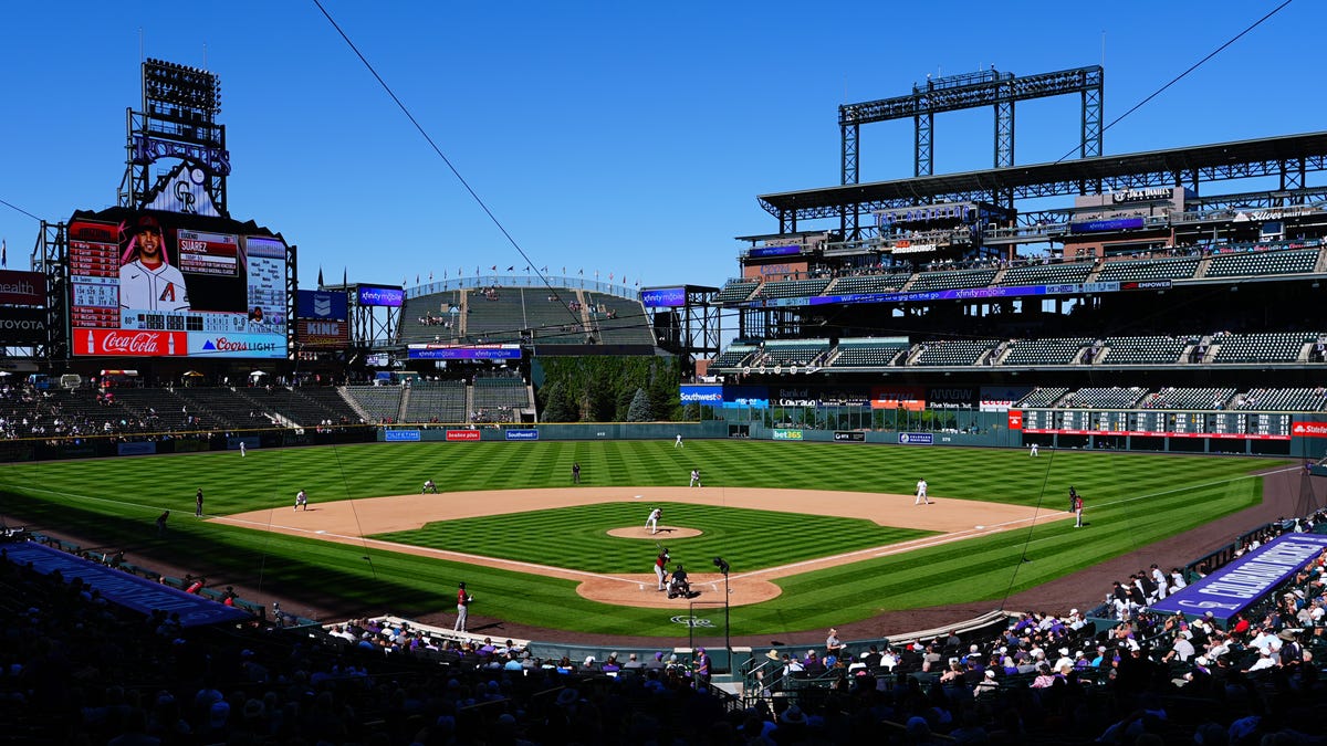 Hitter-friendly MLB stadiums: Which are tops for offense, home runs?