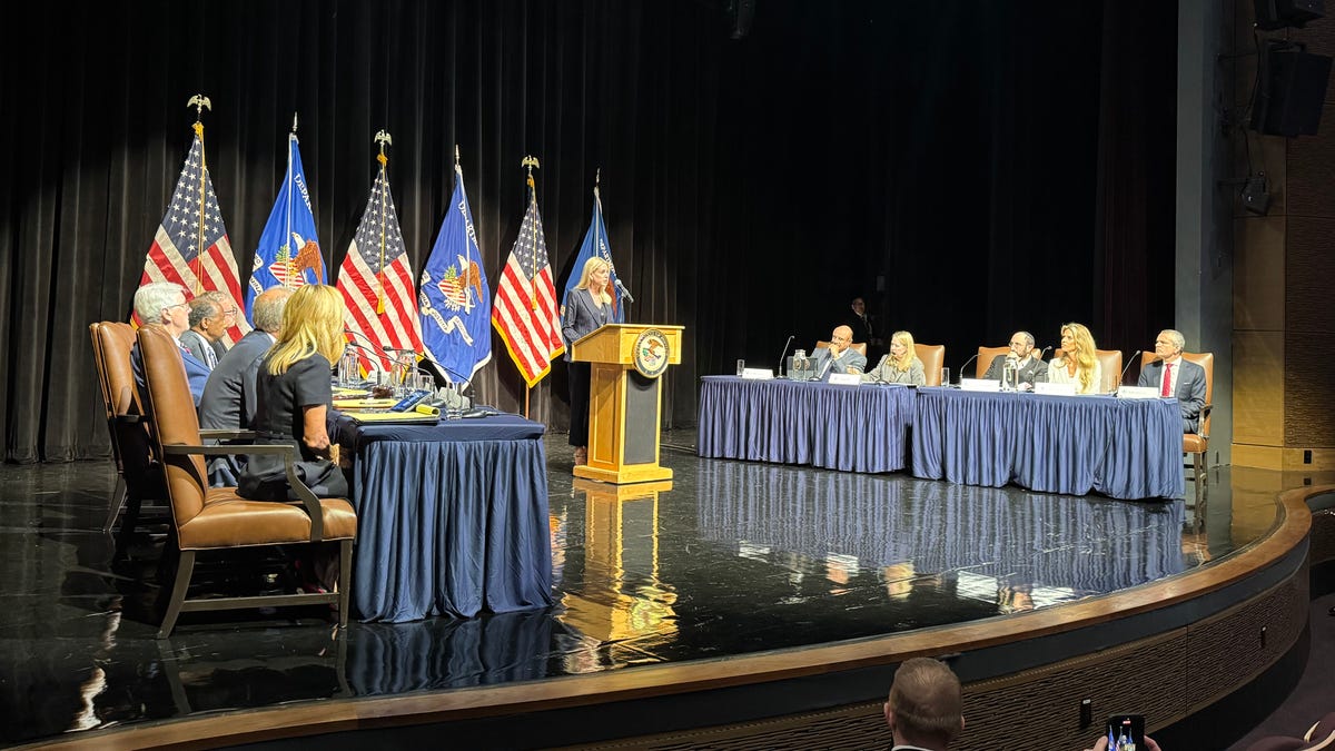 Attorney General Pam Bondi speaks at Religious Liberty Commission meeting