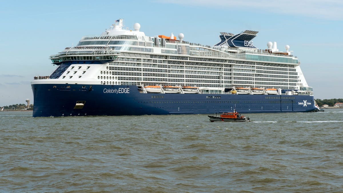 Celebrity ship drifts from pier in ‘sudden wind squall’ during Alaska cruise Celebrity ship drifts from pier in ‘sudden wind squall’ during Alaska cruise