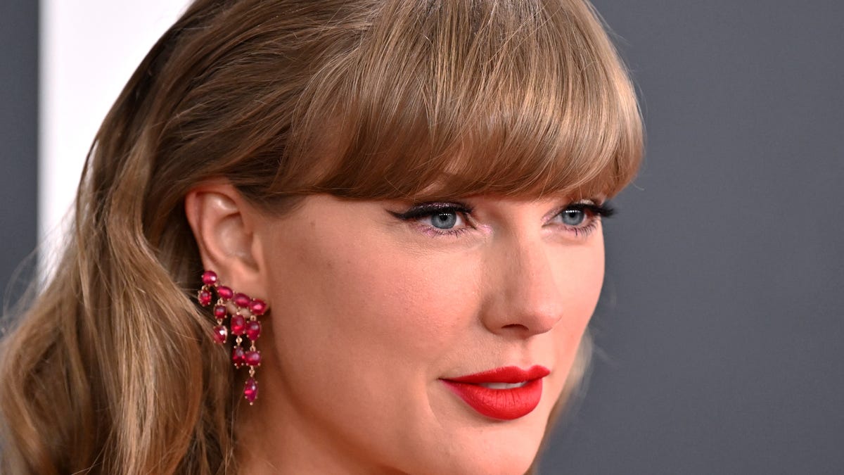 Human remains found near Taylor Swift's Rhode Island home have been ...