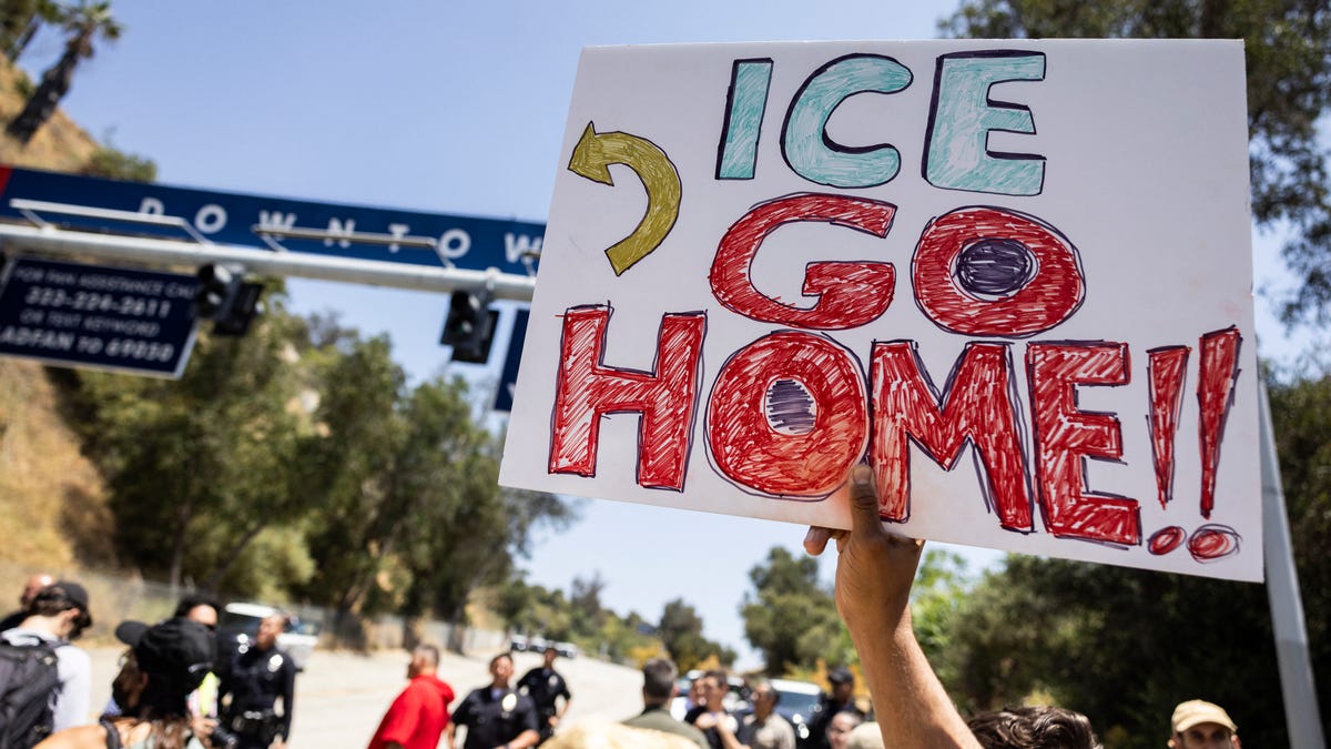 Los Angeles Dodgers say they denied ICE access to Dodger Stadium parking ...