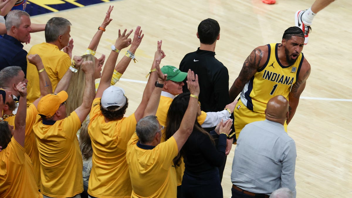 Indiana Pacers forward Obi Toppin (1) celebrates in the third quarter of Game 6.