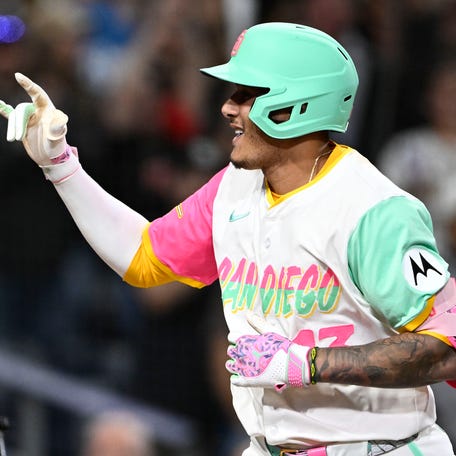 Manny Machado signed with the Padres before the 2019 season.